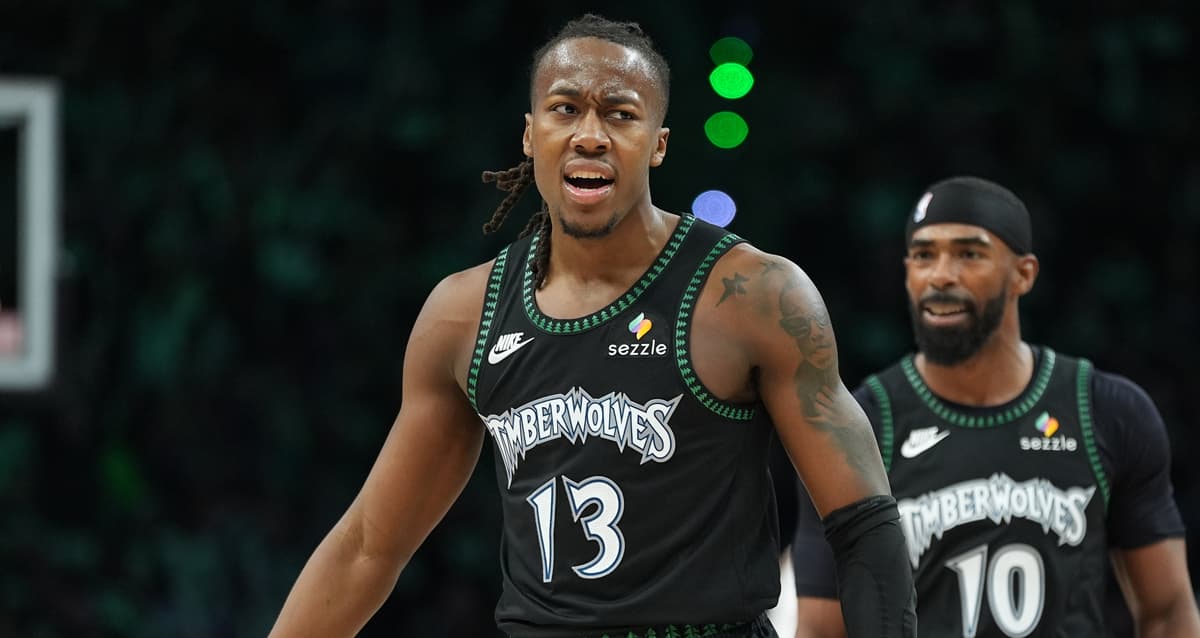 Timberwolves Working On New Deal For Ayo Dosunmu - RealGM Wiretap