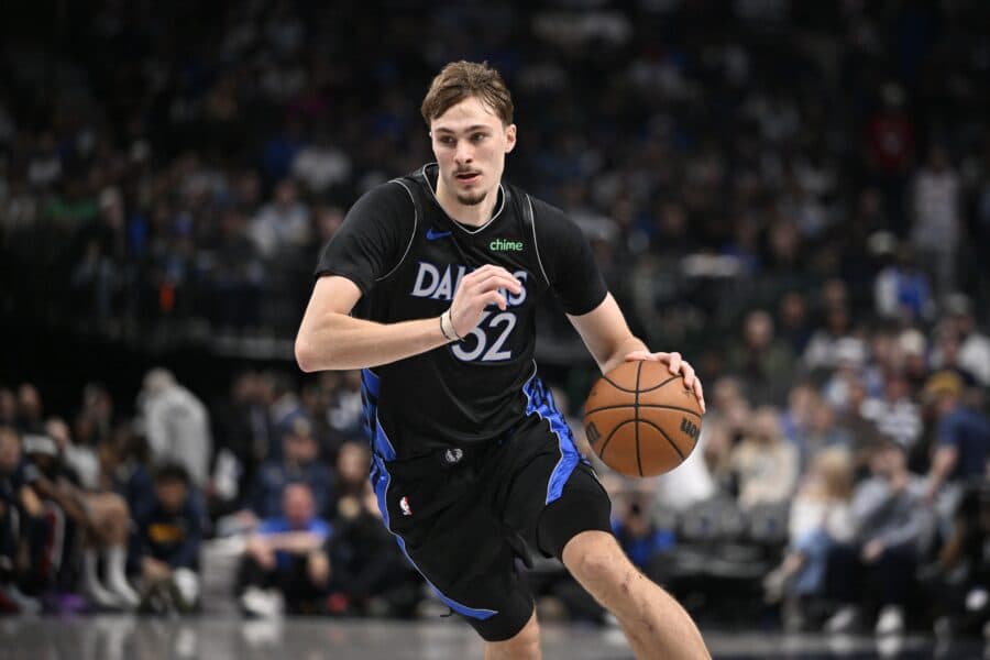 Mavs Notes: Flagg, Kyrie, Washington, Poulakidas | Hoops Rumors
