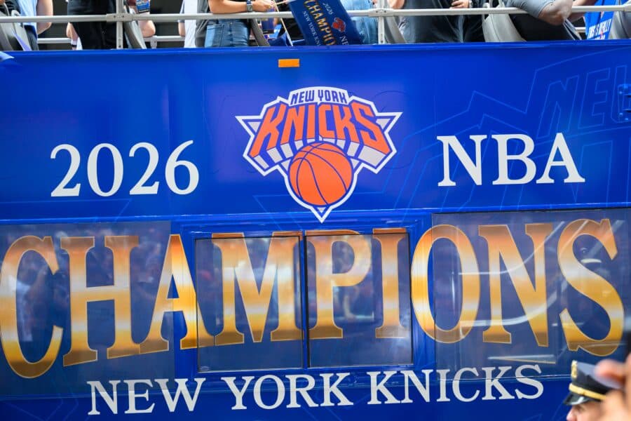 Knicks Among Several Teams With Two-Way Openings | Hoops Rumors