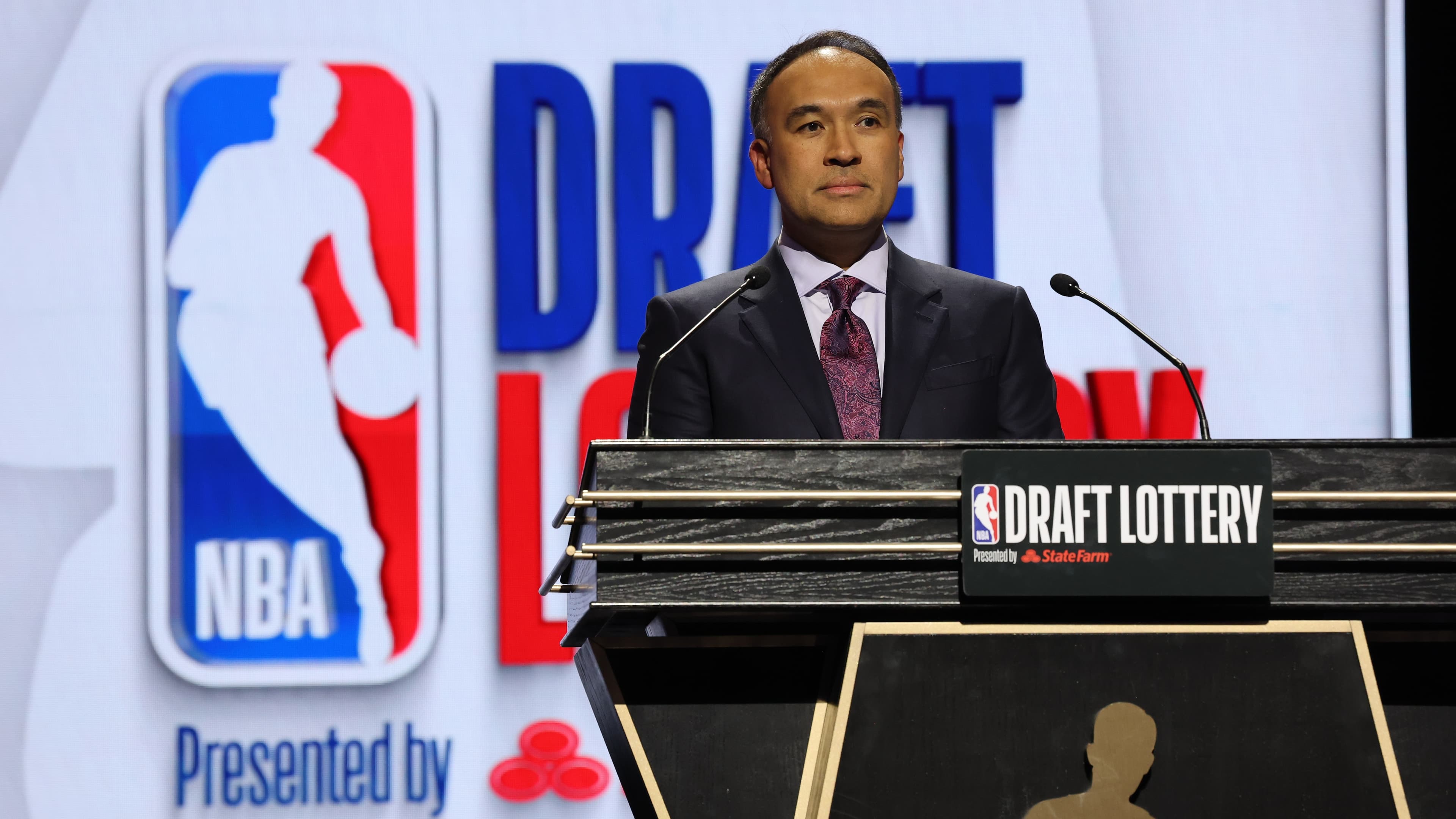 Ask Sam Mailbag: Taking a closer look at the NBA Draft + thoughts on the Playoffs | Chicago Bulls