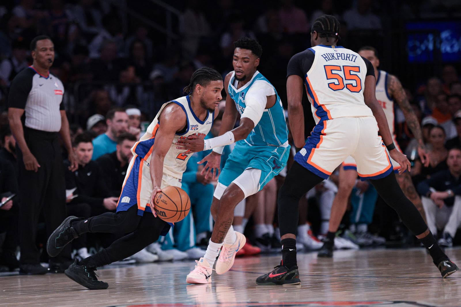 NBA Trade Idea Sends New York Knicks Player to Charlotte Hornets
