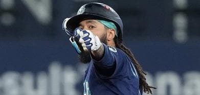 J.P. Crawford's Shoulder Getting More Worrisome For Seattle Mariners