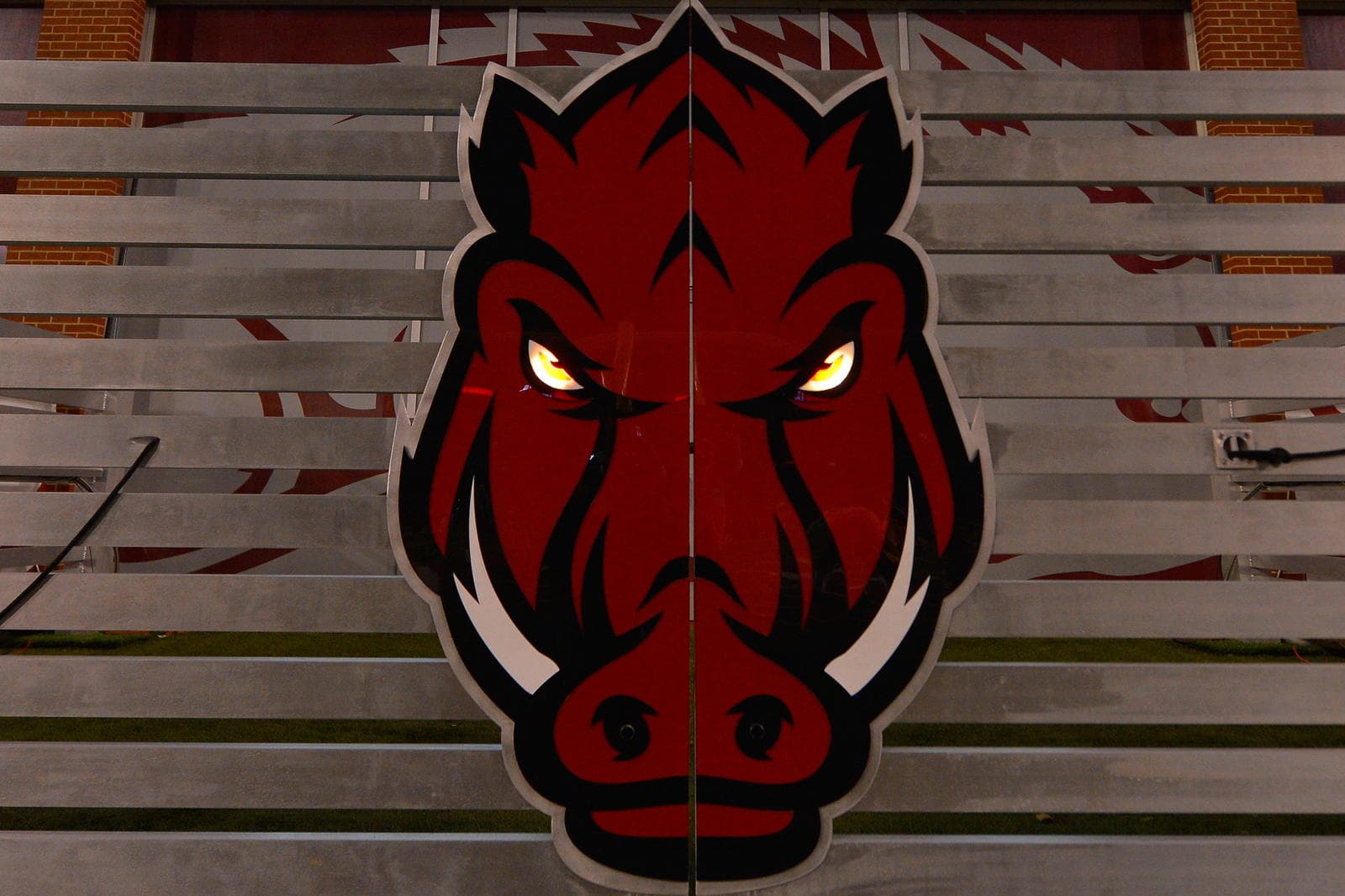 Obinna Ekezie recruitment takes center stage at Arkansas