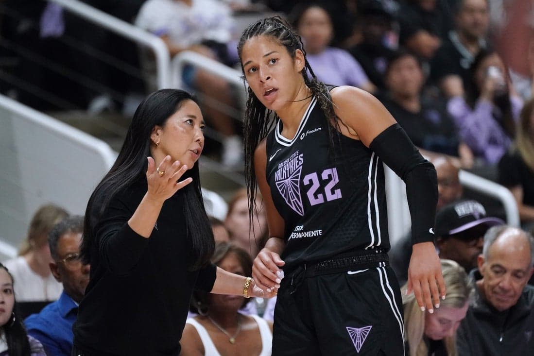 Valkyries lead WNBA with $850M valuation - Field Level Media - Professional sports content solutions | FLM