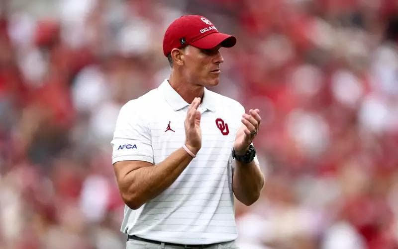 Tough Blow for Oklahoma as Brent Venables Announces Unfortunate Injury News - NewsBreak
