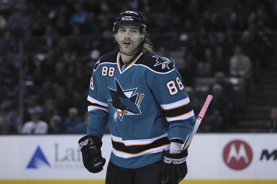 Former Sharks Fan Favorite Nearing NHL History and Other Major Milestones - NewsBreak