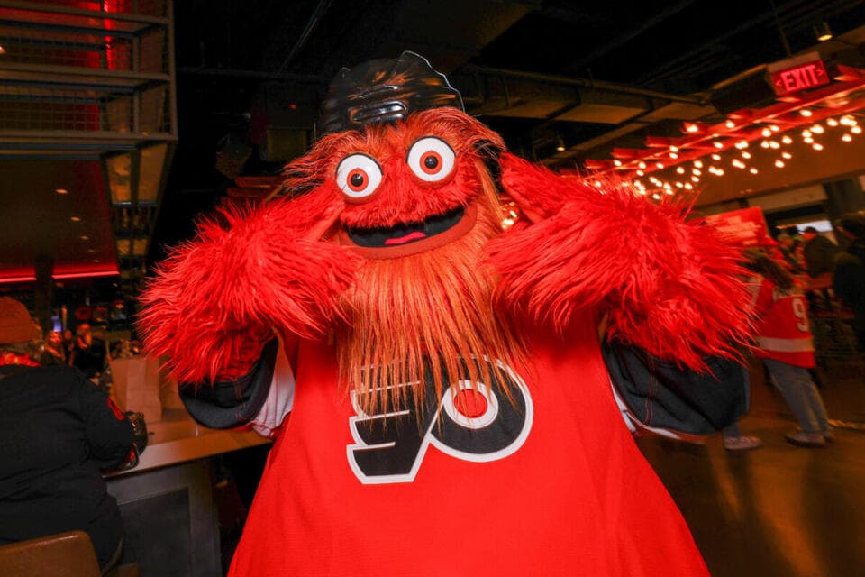 Flyers’ 2026-27 promotional schedule features goalie glove oven mitt, Gritty dumpling - NewsBreak
