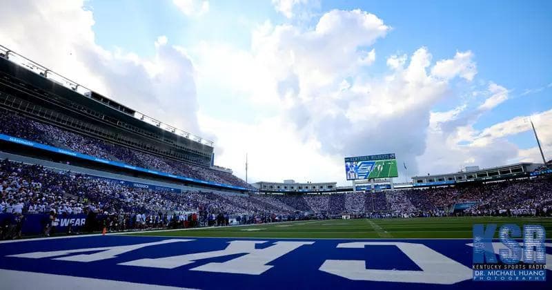 Kentucky vs. Alabama was third-most-watched CFB game in Week 2 - NewsBreak