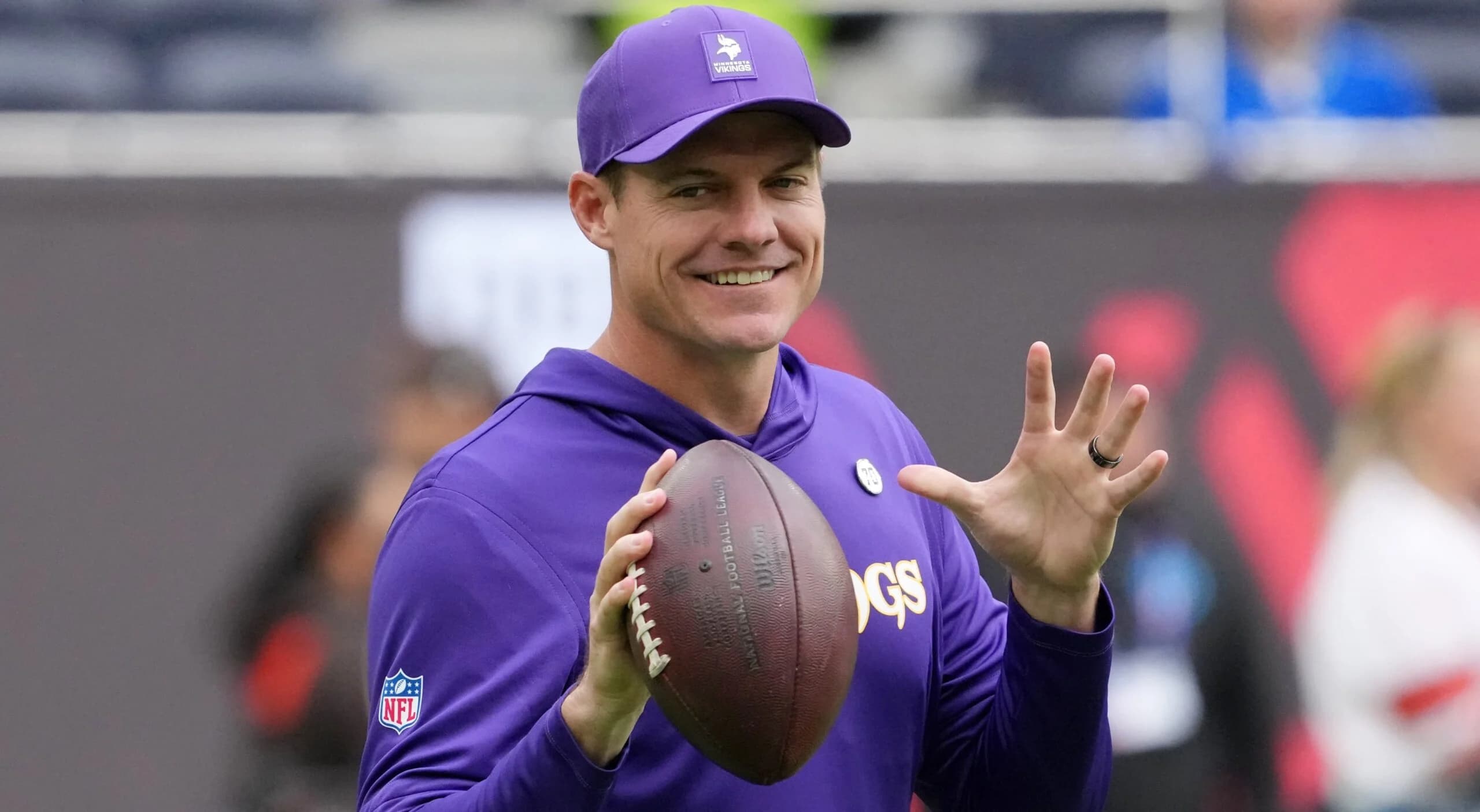 Vikings Bring 4 Players to Town for a Workout - Vikings Territory