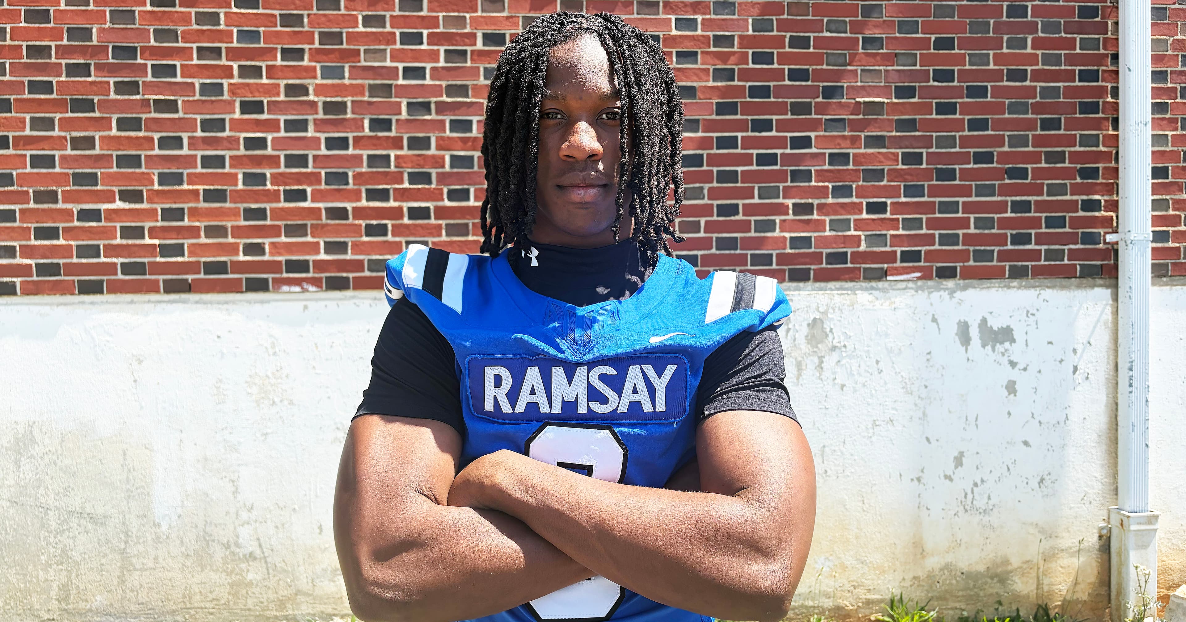 Clemson kicks off run for Alabama pass-rusher - On3