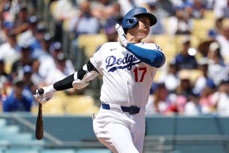The Dodgers Lead MLB in Hitting — So Why Can’t They Drive Runners Home? - Yahoo Sports