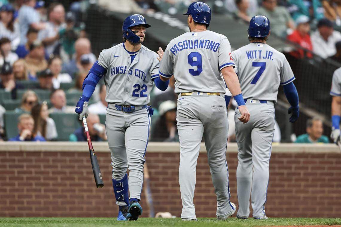 How Royals scored early, added on & then held on to win series opener in Seattle - Yahoo Sports