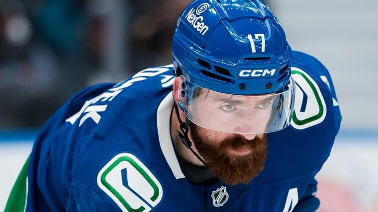 Canucks' Filip Hronek sustains nasty-looking injury during IIHF play after opponent doesn't stop - Yahoo Sports