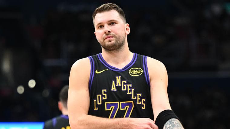 Lakers reportedly want to re-sign $11M gamble, perfect floor spacer for Luka Doncic, Austin Reaves - Yahoo Sports