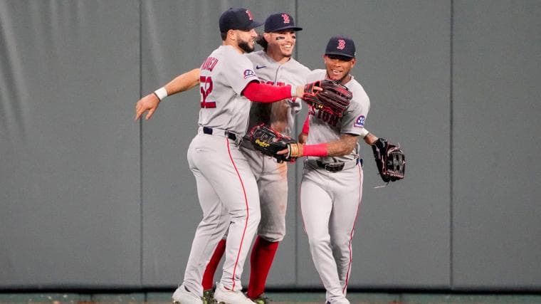 Phillies linked to Red Sox Gold Glove outfielder with .770 OPS - Yahoo Sports