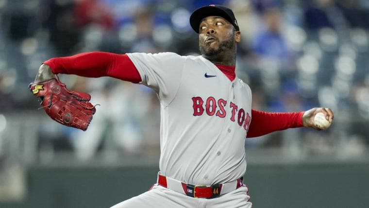 Reds get bad news on trade reunion with Red Sox 0.44 ERA closer - Yahoo Sports