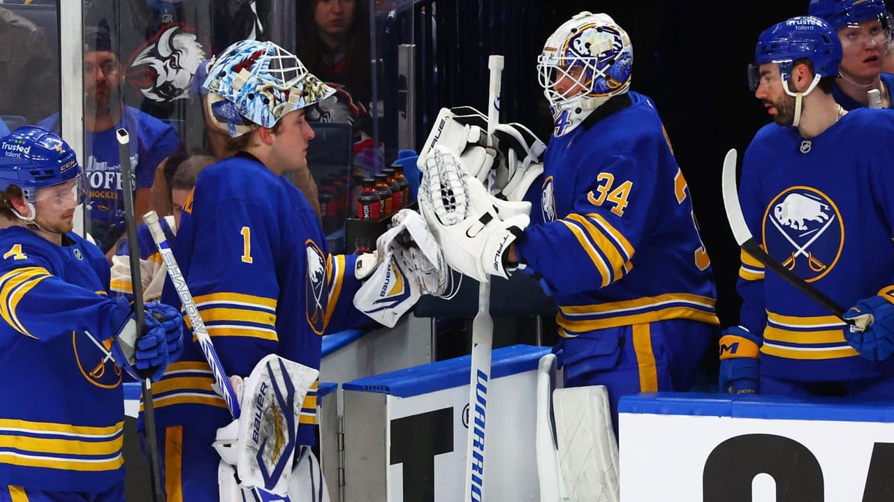 Buffalo Sabres plan to continue 3-goalie rotation moving forward