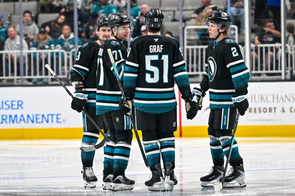 Sharks' Graf & Smith Contract Extension Talks Are Heating Up