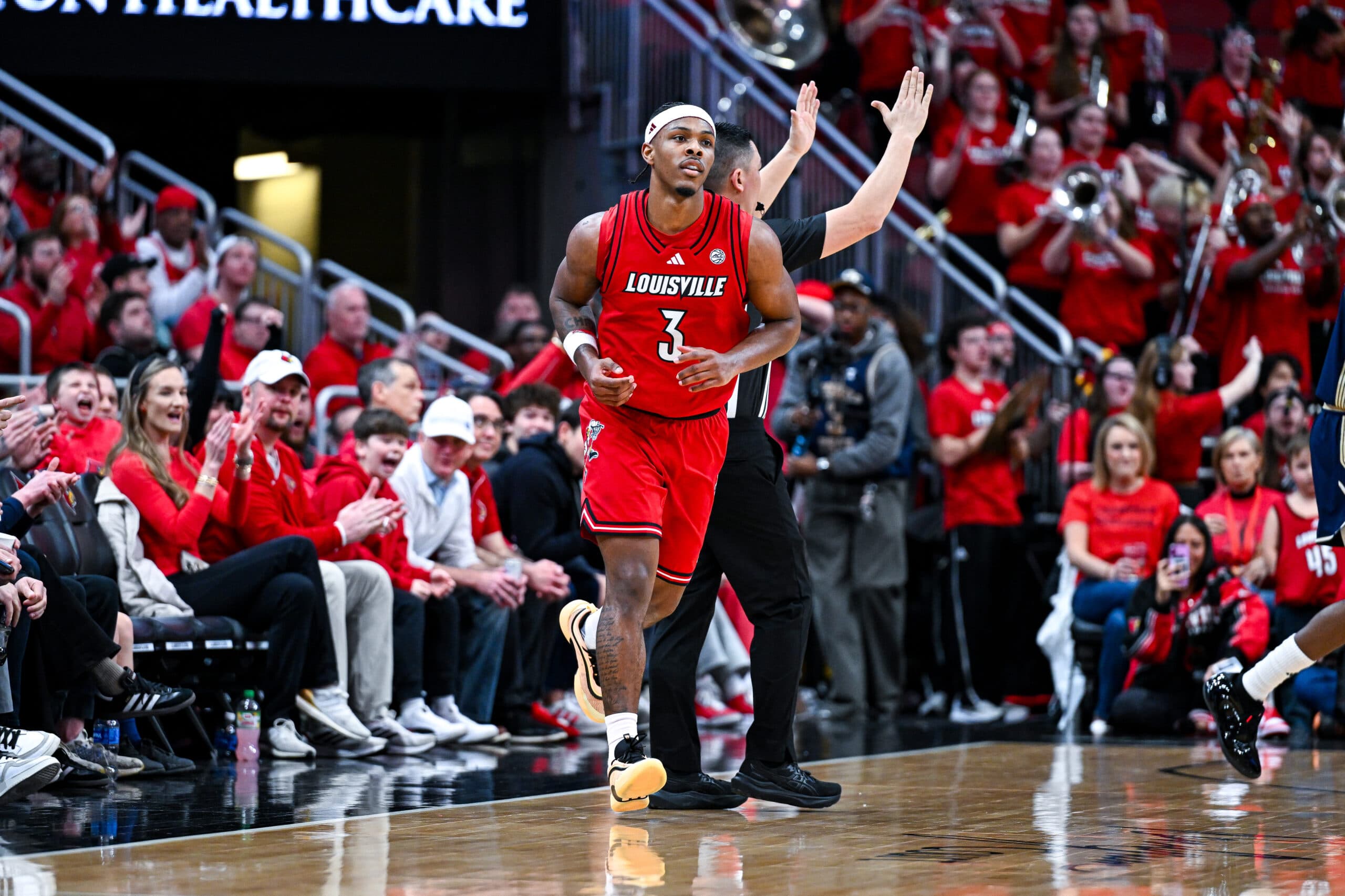 Louisville basketball preview: South Florida Bulls