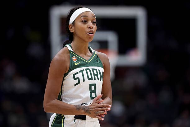 'Had To Hire Security': WNBA's Lexie Brown Is Dealing With Death Threats From False Accusations That She’s Behind The Klay Thompson-Meg Thee Stallion Breakup
