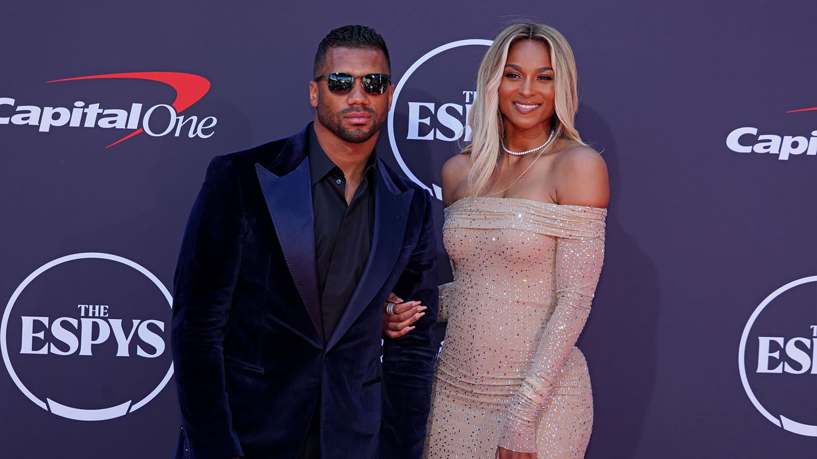 NFL news: Russell Wilson considering career change after meeting with Jets