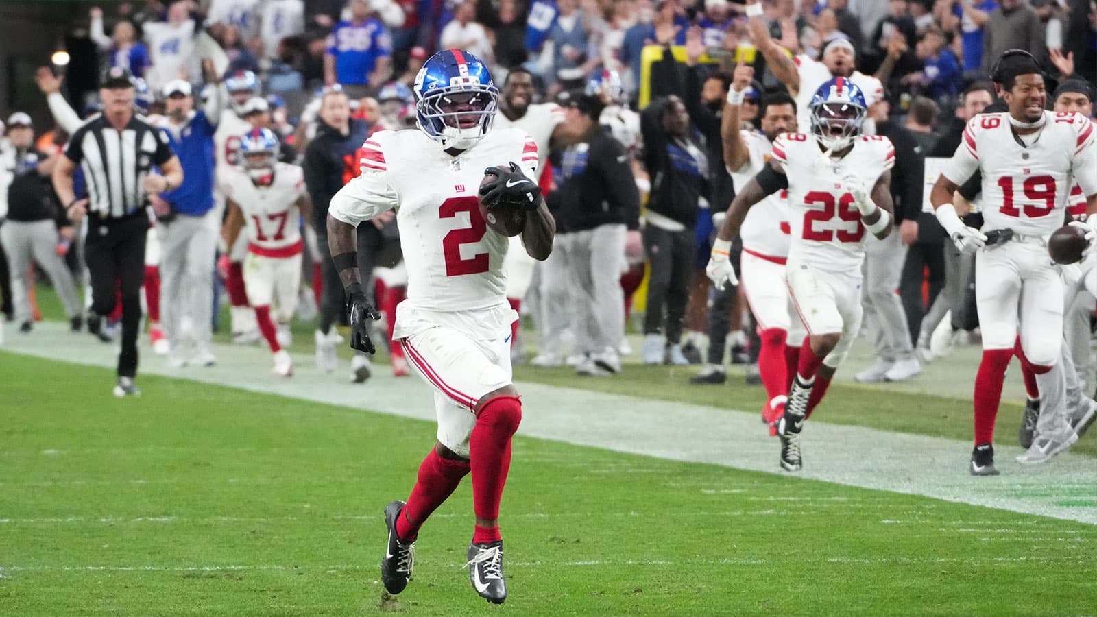 Giants news: NY makes unsurprising decision on Deonte Banks' fifth-year option