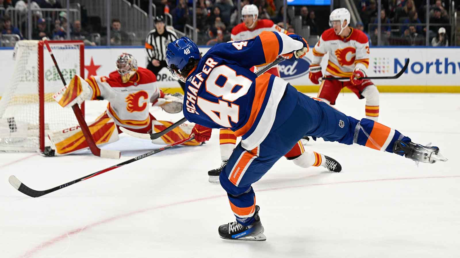 Islanders news: Matthew Schaefer drops memory ahead of Maple Leafs matchup