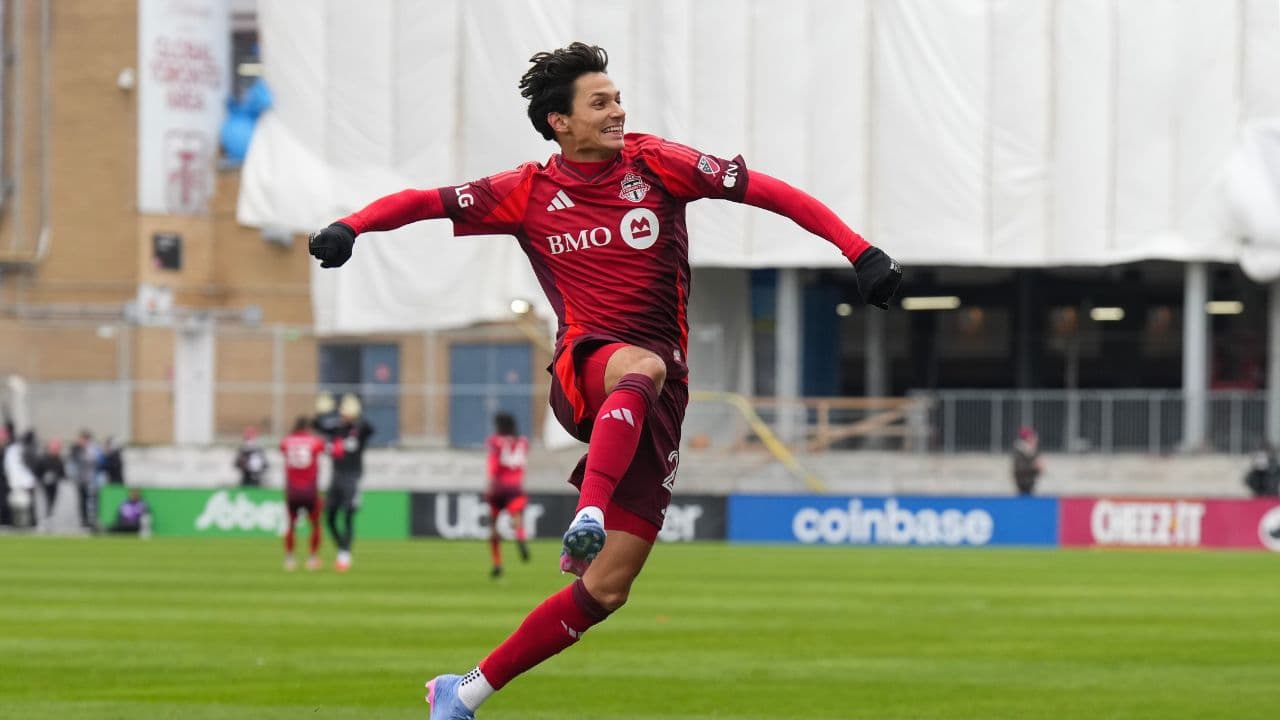 Toronto FC signs Daniel Salloi to extension through 2027 - Sportsnet.ca