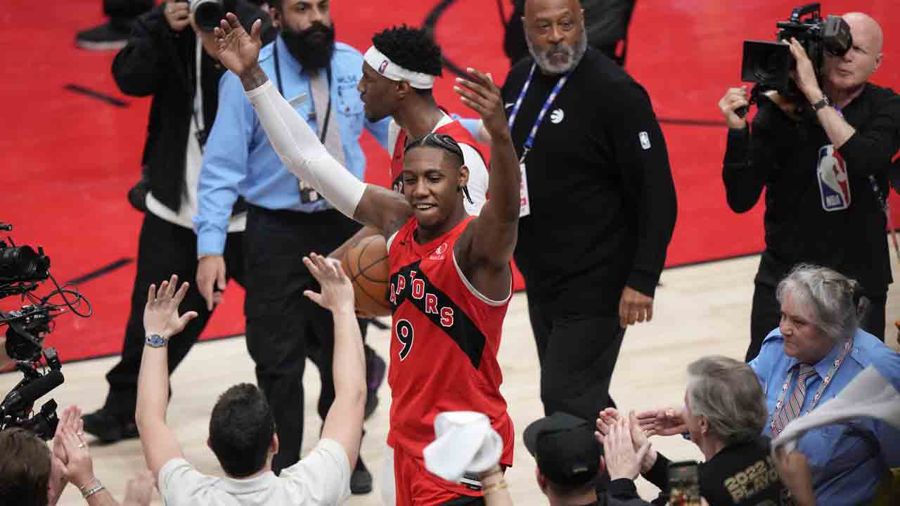 Barrett claims place in Raptors' playoff lore with iconic Game 6 winner - Sportsnet.ca