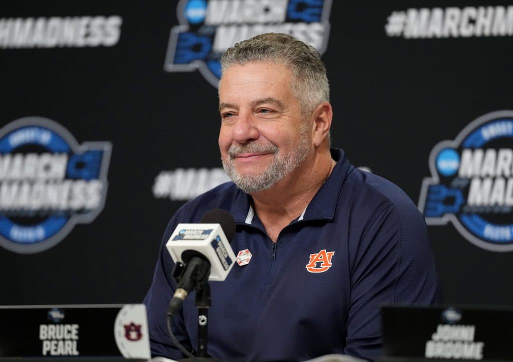 Bruce Pearl Heavily Trolled As He Jumps the Gun on Travis Steele’s Alleged Next Job in College Basketball | College Sports Network