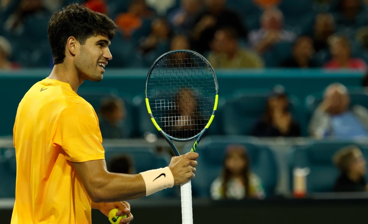"Carlos Alcaraz Has No Option But To Win"; "Tacky" - Fans Debate Over Spaniard's US Open 2026 Outfit | College Sports Network