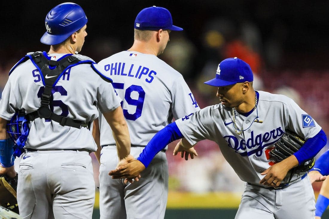 MLB roundup: Dodgers, Yankees sew up postseason berths - Field Level Media - Professional sports content solutions | FLM