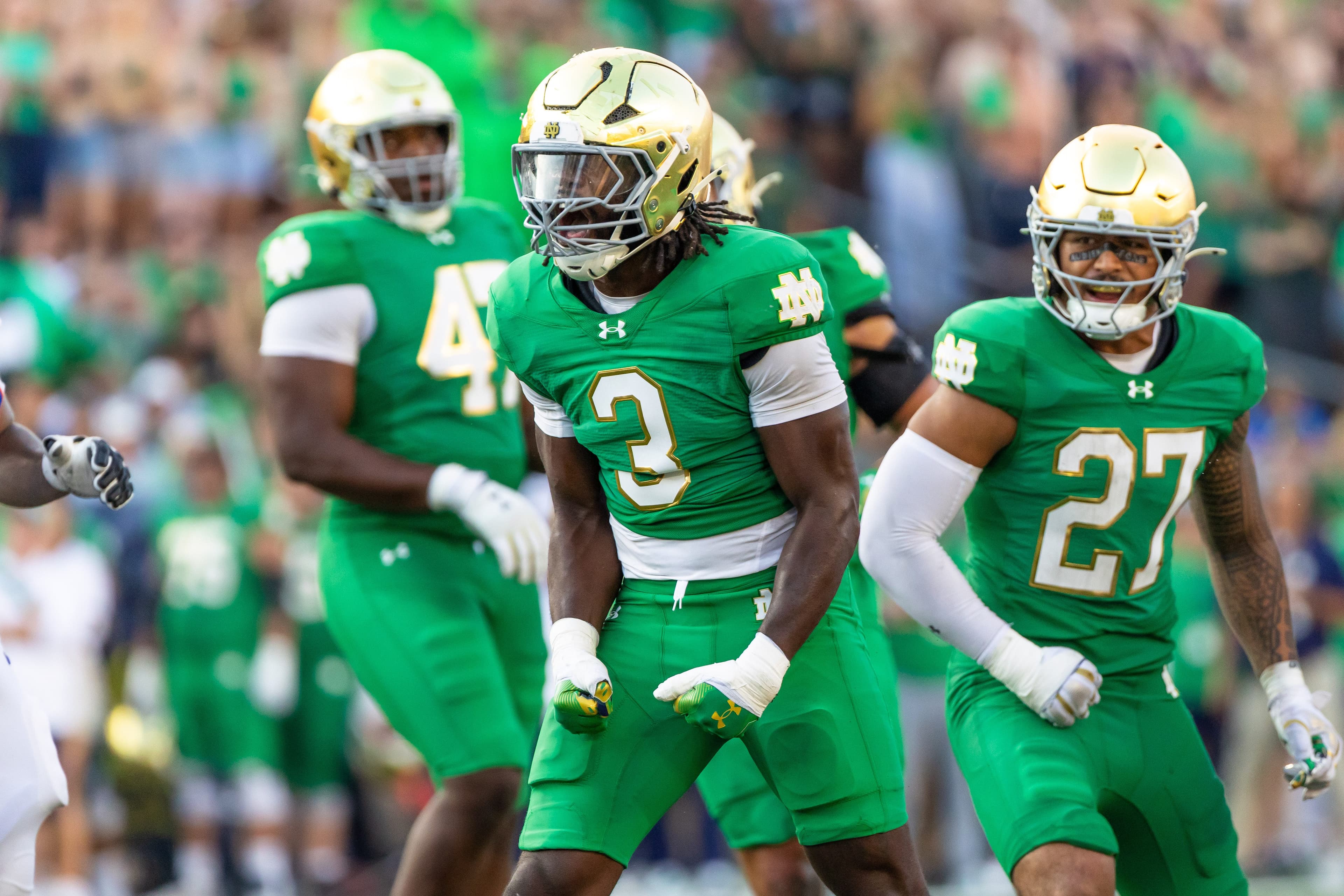Notre Dame football releases its ‘Irish Wear Green’ jersey combination - AOL