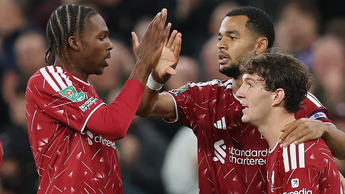 Carabao Cup third round RECAP: Liverpool beat Spurs after Szoboszlai stunner as Dowman scores twice in Arsenal's win at Ipswich | Daily Mail Online
