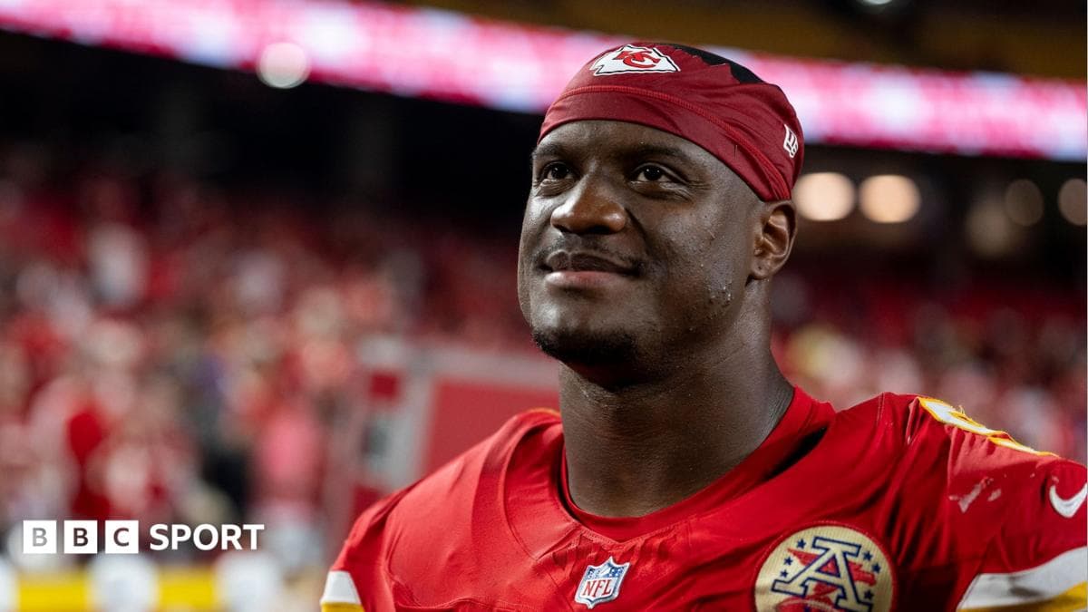 NFL: Kansas City Chiefs 31-10 Denver Broncos - Kenneth Walker shines on debut - BBC Sport