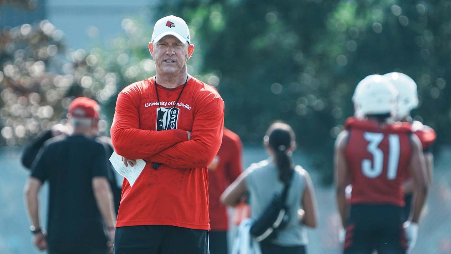 Five Questions Heading Into Louisville's 2026 Spring Practice