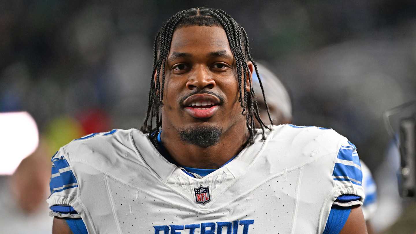 Buccaneers Signing Al-Quadin Muhammad Puts Writing on the Wall for This Veteran