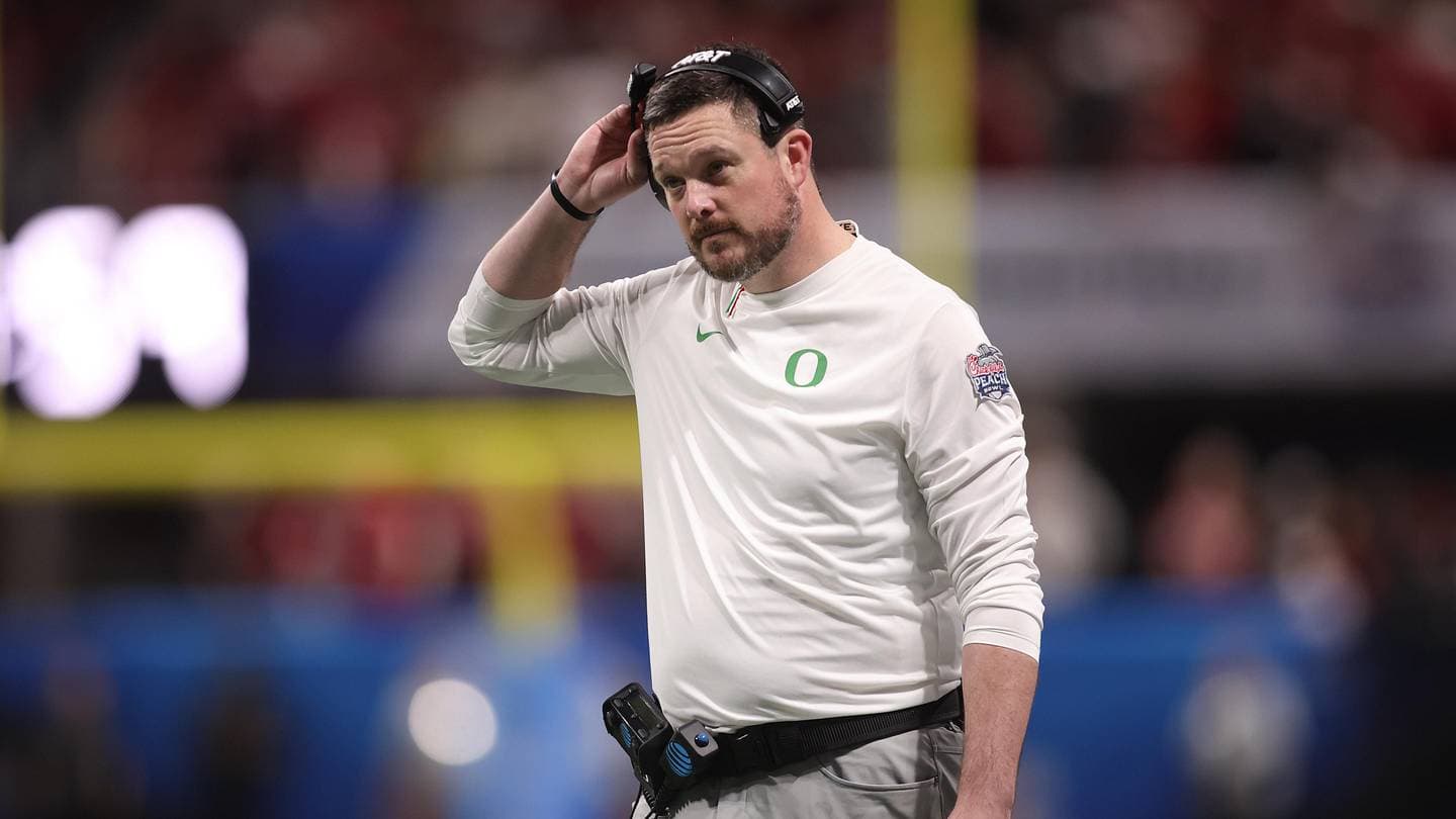One position is becoming a major headache for Oregon on the recruiting trail