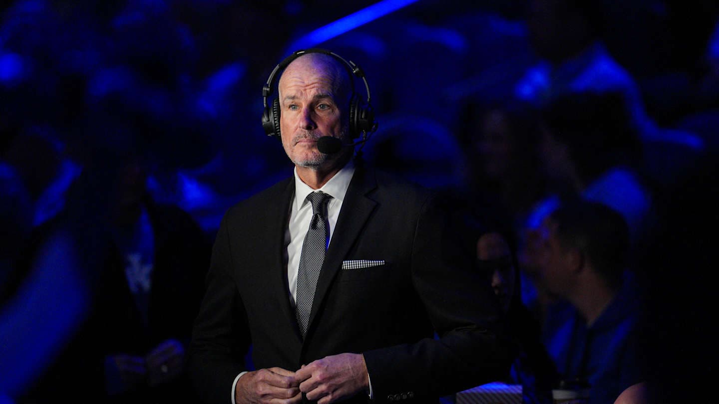 Jay Bilas Predicts a Surprising Early Exit From The NCAA Tournament For Virginia