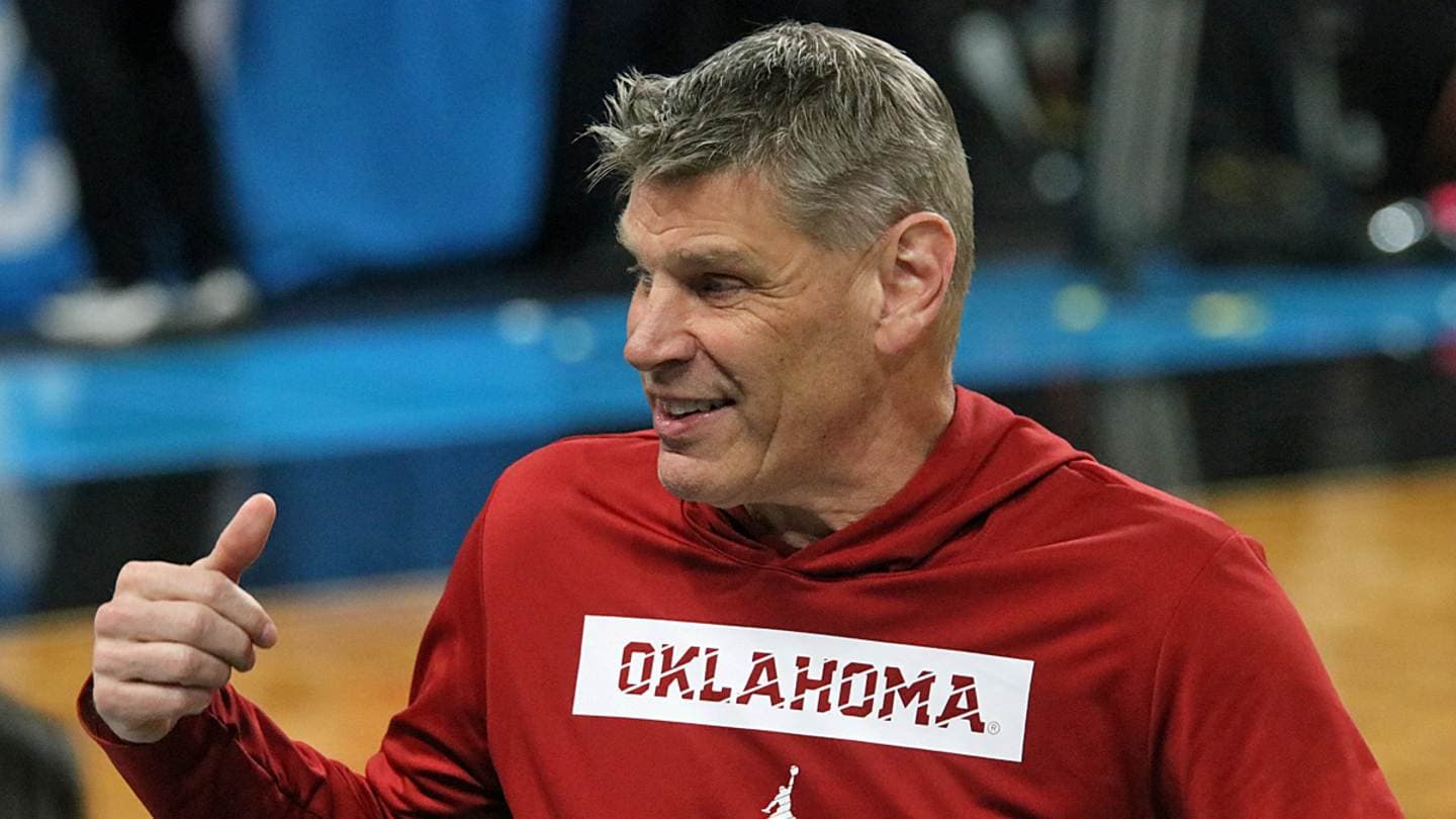 Here's Why Oklahoma Chose The Crown Over the NIT for Postseason Hoops