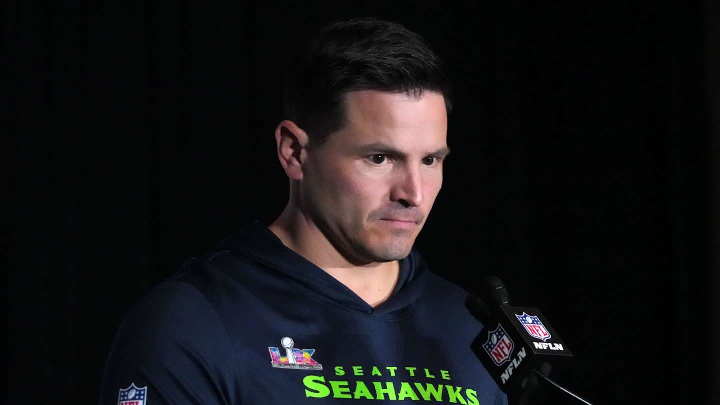 Seahawks Dealt Strange Date For 2026 Season-Opener