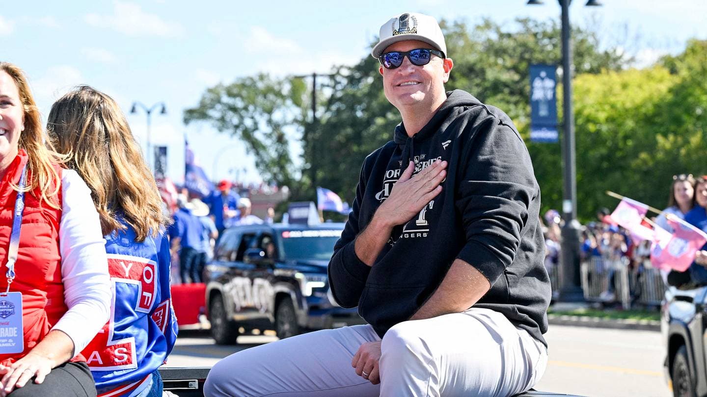 Should the Texas Rangers Buy or Sell? The Case Just Became Clear