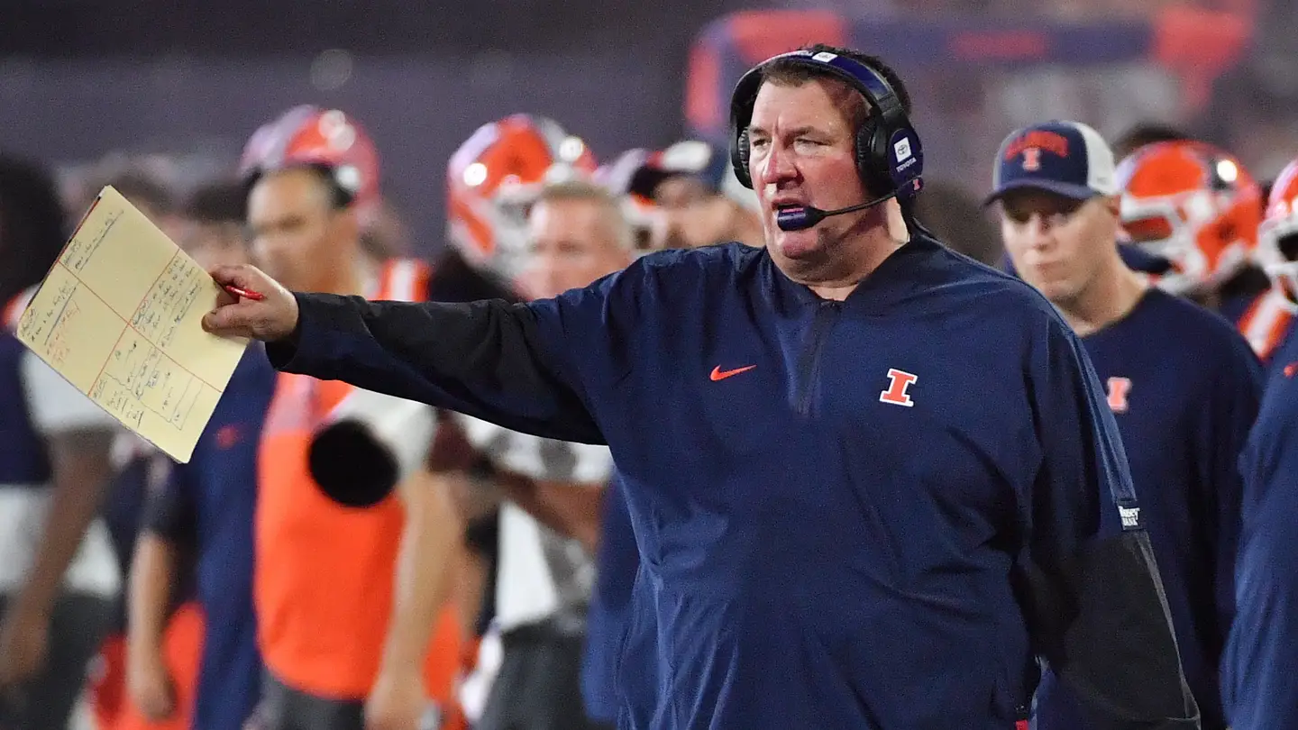 Illinois Fans Shouldn't Let One Loss Make Them Forget What Bret Bielema Has Built