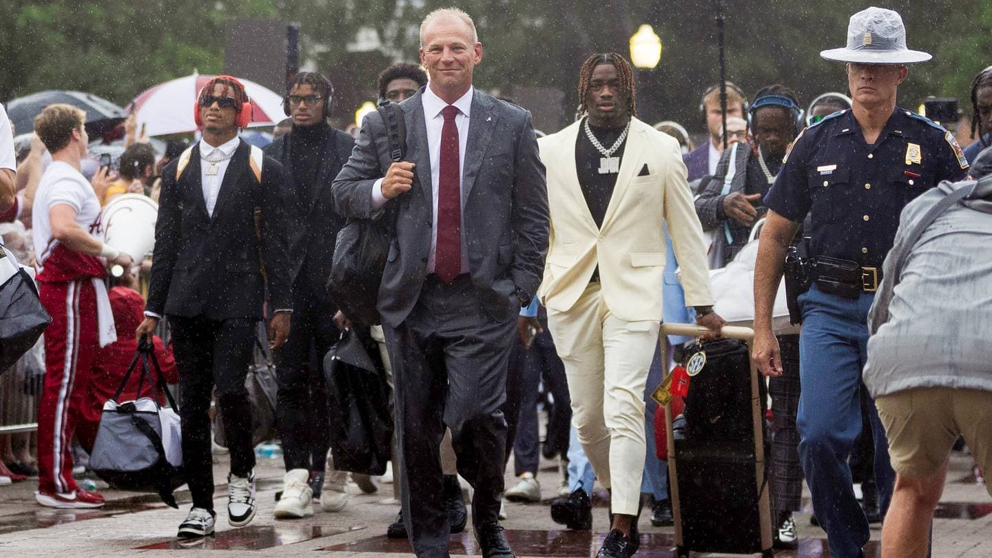 Alabama fans should brace for more preseason poll disrespect from the AP/Coaches