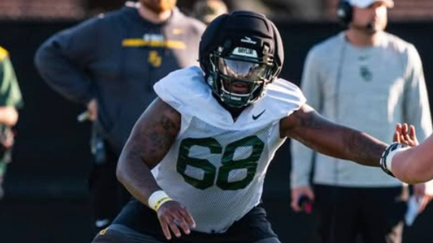 Baylor's O-Line Depth Chart Shakes Up After Center Yakiri Walker Denied Temporary Injunction
