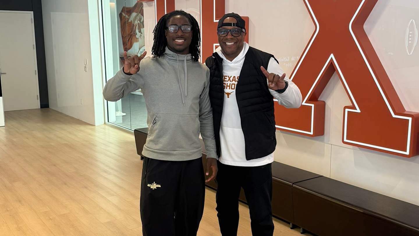 LSU Football Makes Major Push for Dynamic Texas Running Back With Double-Digit Offers