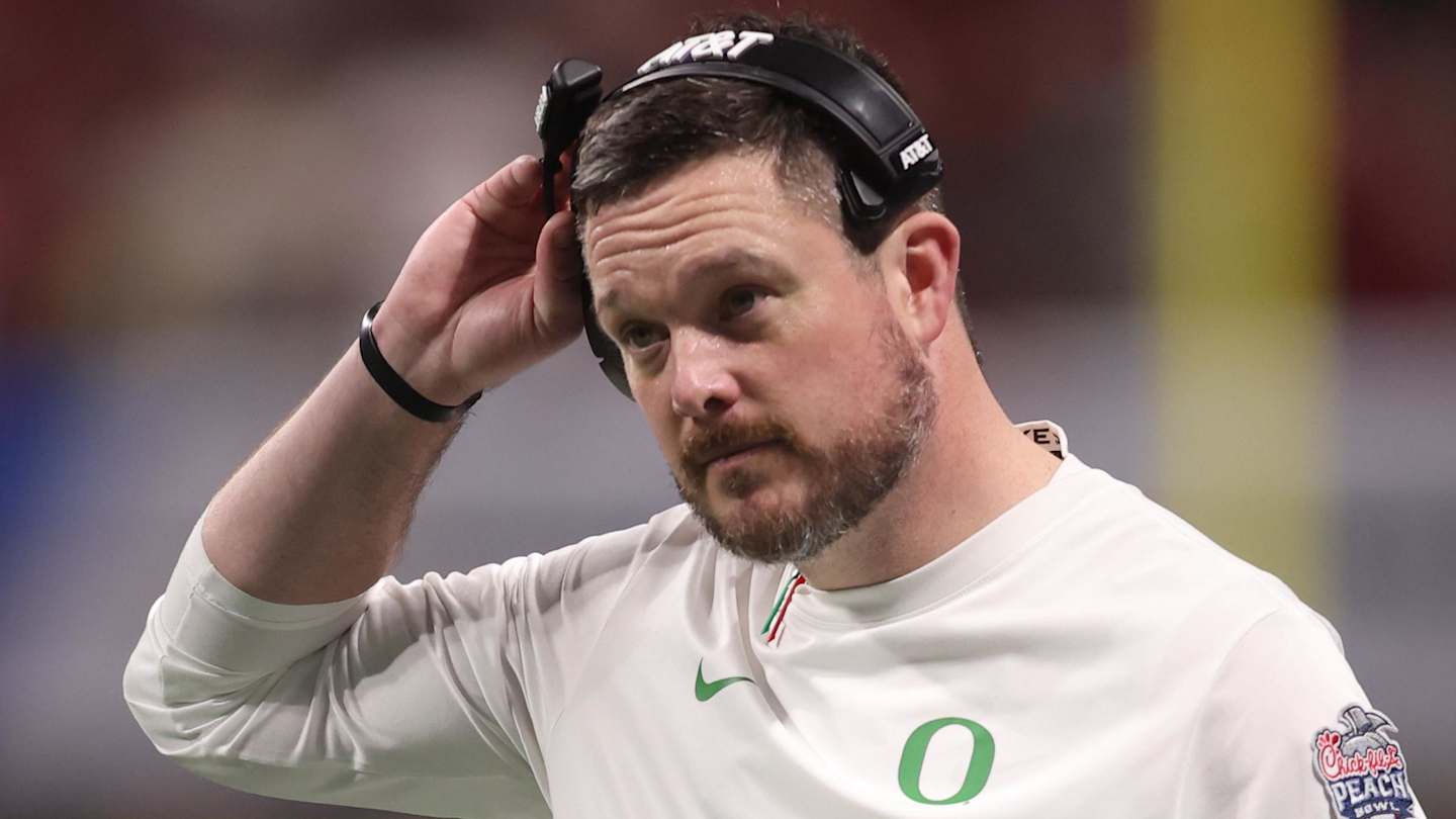 Three Oregon Ducks Selected Early in Intriguing NFL Draft Projection