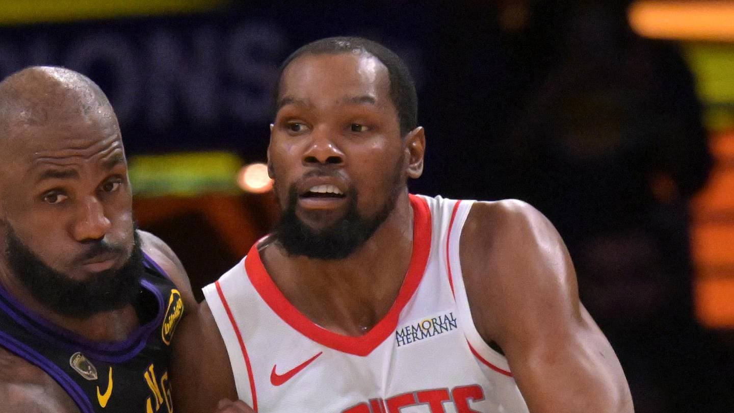 Rockets' Kevin Durant Listed Among Top NBA Offseason Trade Candidates