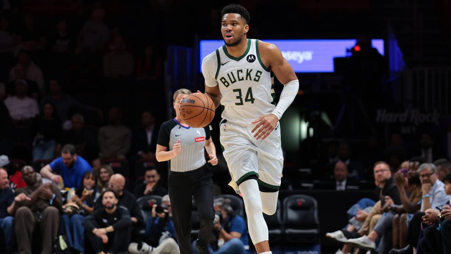 Giannis Antetokounmpo Trade Rumors: Latest Reports Link Two Eastern Conference Rivals to Bucks Superstar