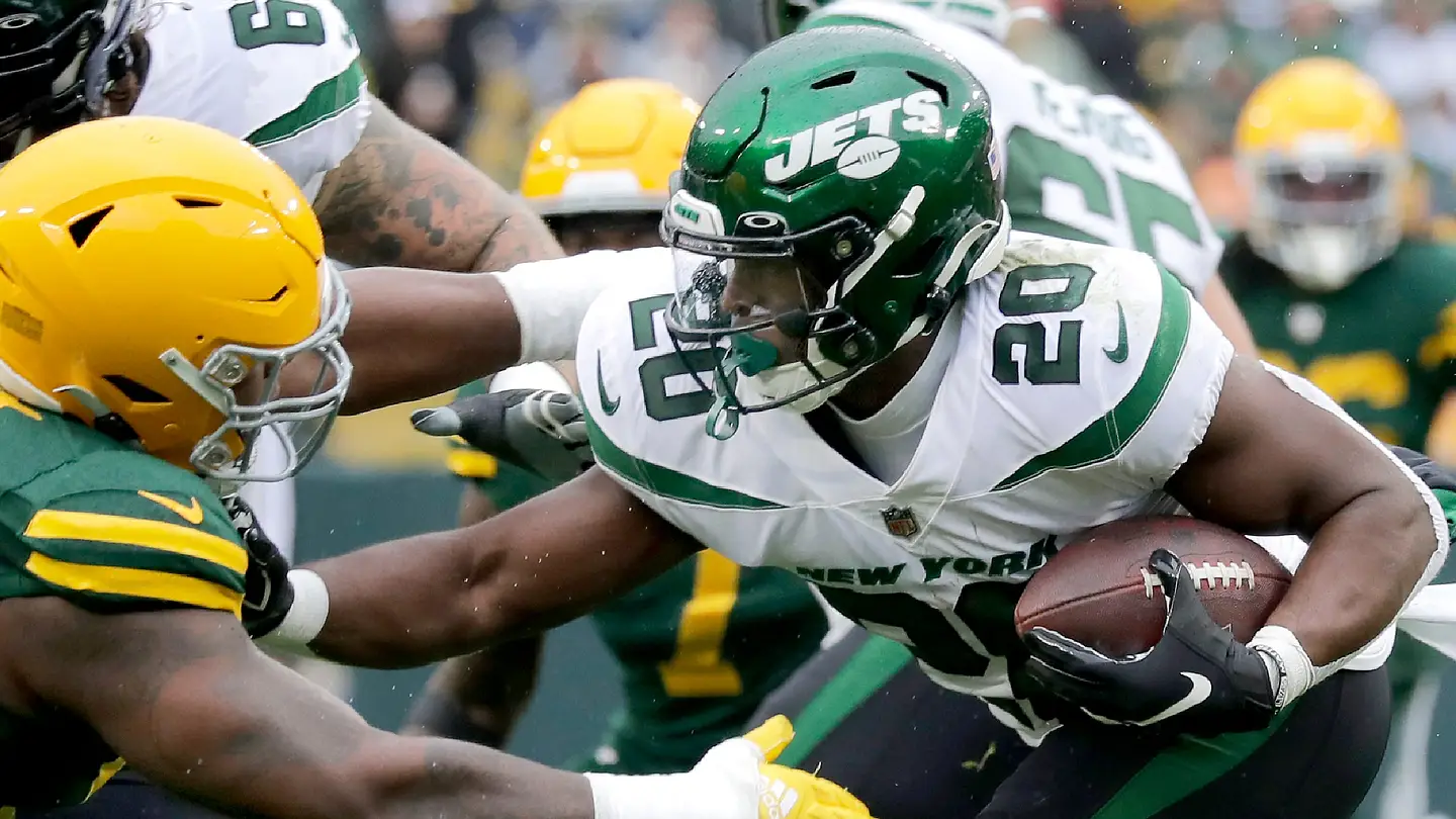 Packers-Jets Matchups: Does Green Bay Have Advantage in Pivotal Week 2 Game?